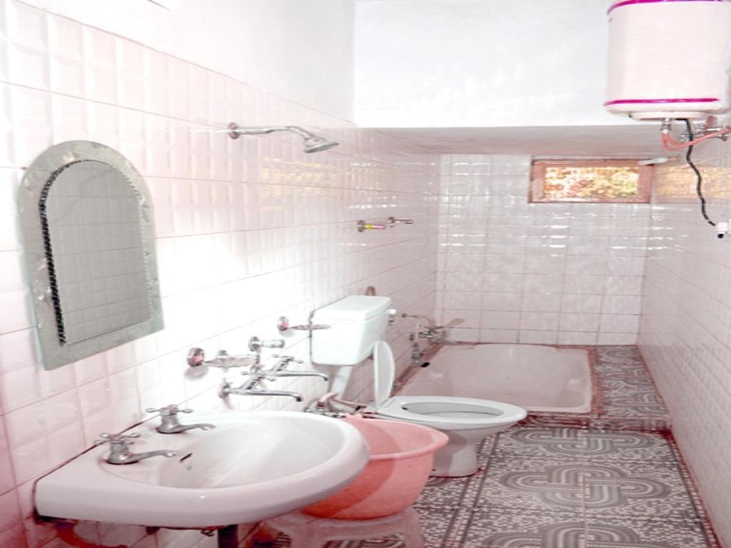 Kasauli Hotel Puri Zimmer foto